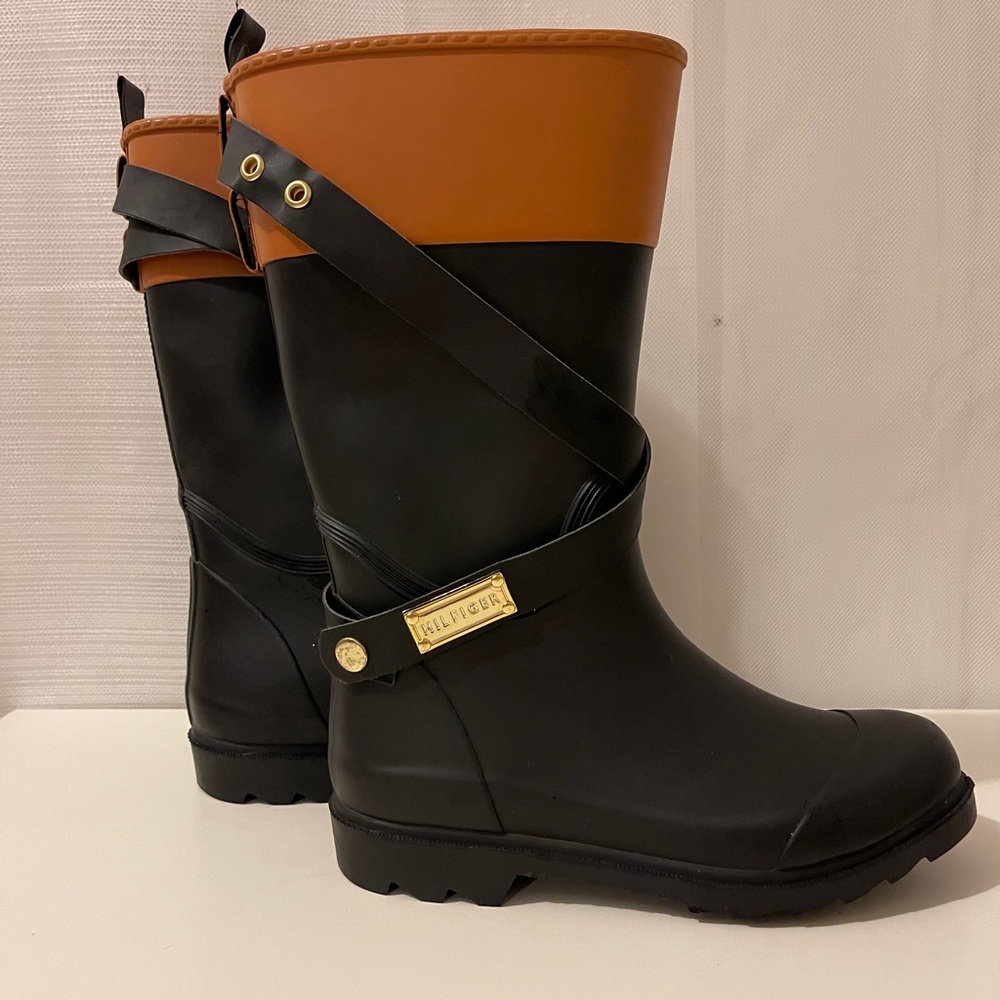 Tommy Hilfiger Rain Boots Black & Brown